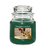 Singing Carols medium scented candle jar 411g
