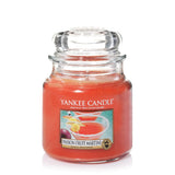 Scented jar candle medium Passion Fruit Martini 411g